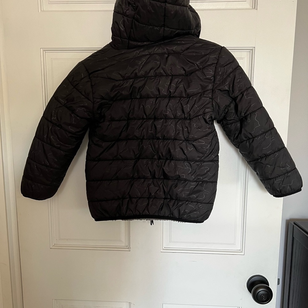 Eddie Bauer Kids BOYS DEER HARBOR REVERSIBLE HOODED JACKET - Picture 3 of 7